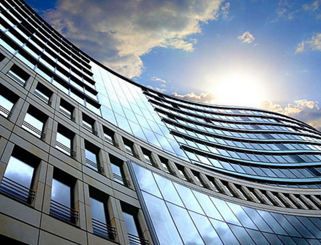 How to buy commercial real estate in 2015?