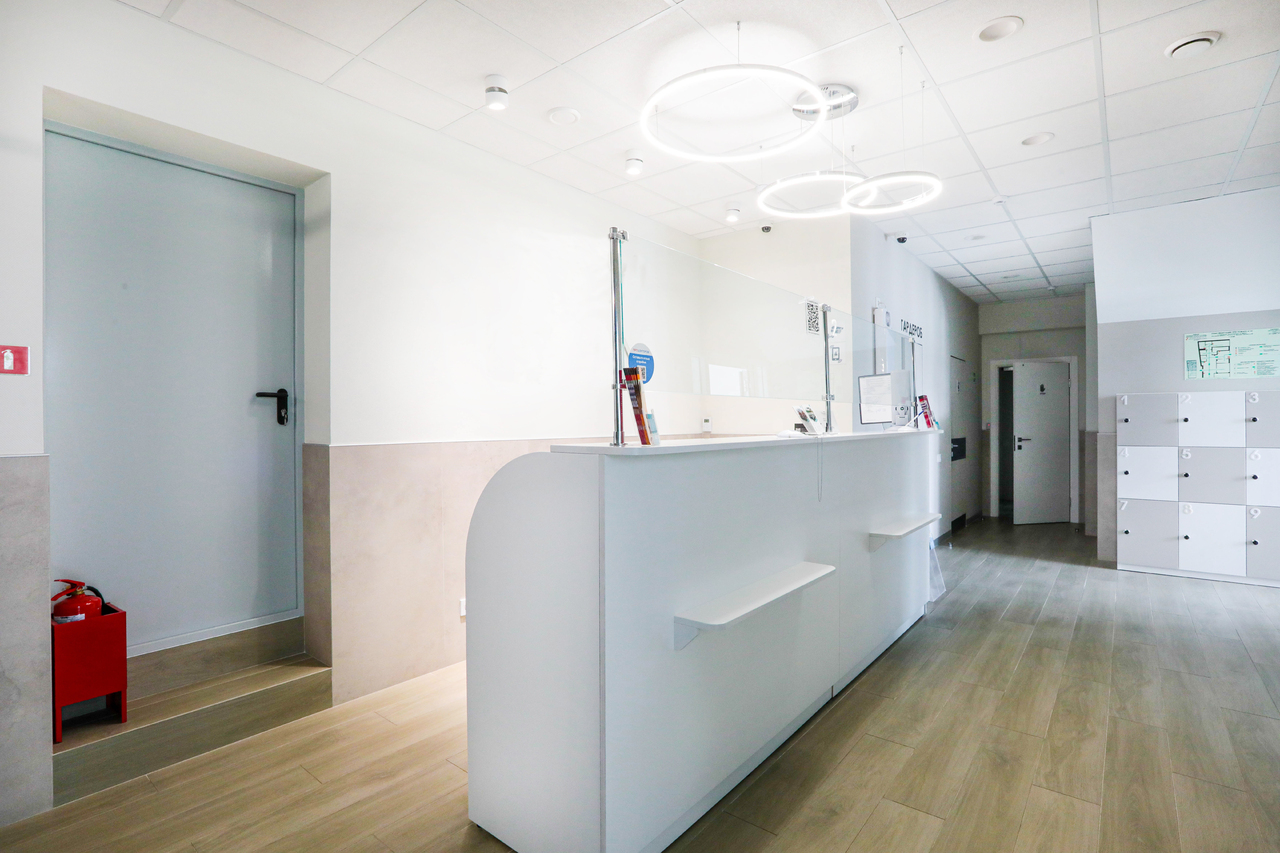 Актив для тех, кто считает не деньги, а влияние. Уникальное здание на главной улице Батайска2