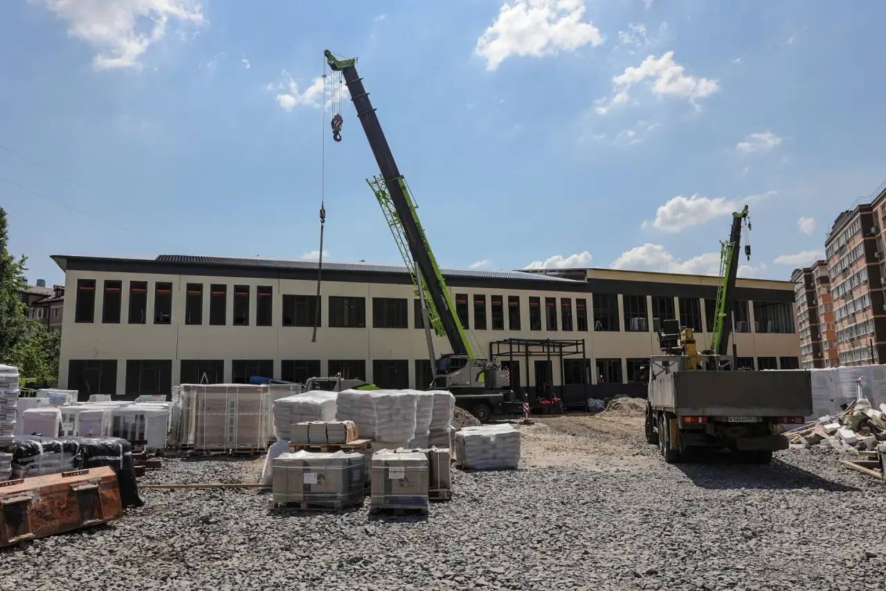 We waited: the new school on the Helipad will open its doors to 400 children this year2