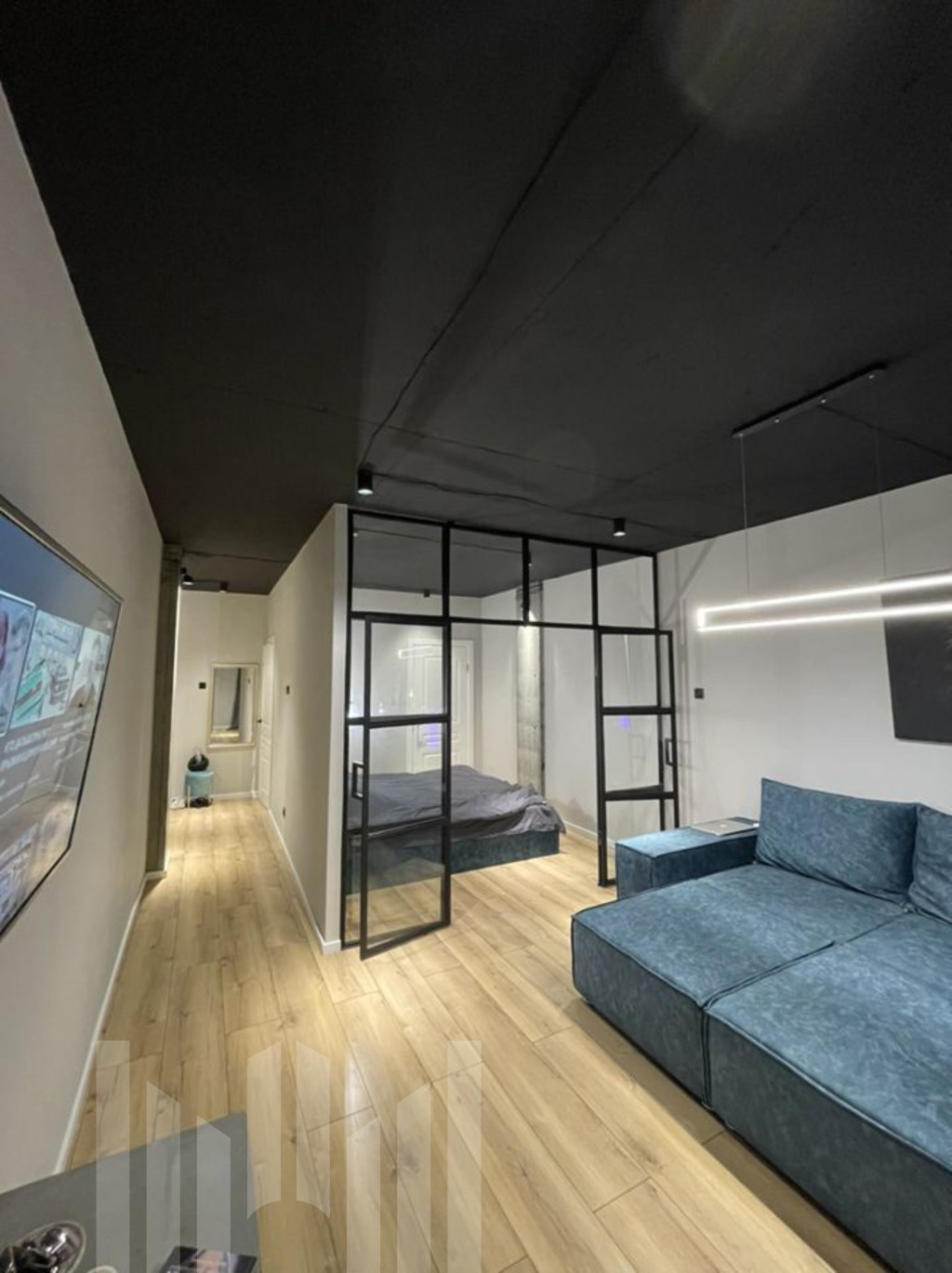 2-com. apartment with designer renovation