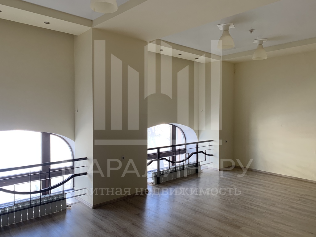 Продажа коммерческой недвижимости, 1350м <sup>2</sup>, Ростов-на-Дону, Большая Садовая, 72