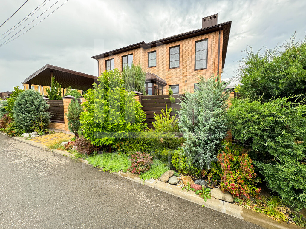 Продажа дома, 240м <sup>2</sup>, 6 сот., Ростов-на-Дону, 3-я Ткрнирная, 88