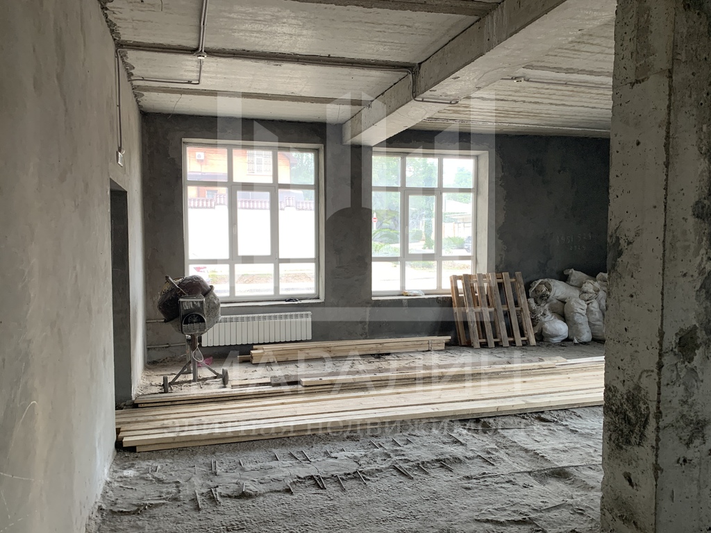 Аренда коммерческой недвижимости, 675м <sup>2</sup>, Ростов-на-Дону, Нижненольная, 13