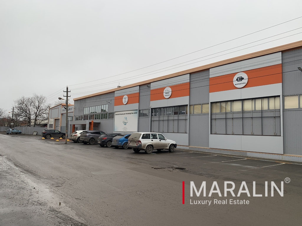 Аренда коммерческой недвижимости, 700м <sup>2</sup>, Ростов-на-Дону, Малиновского, 180