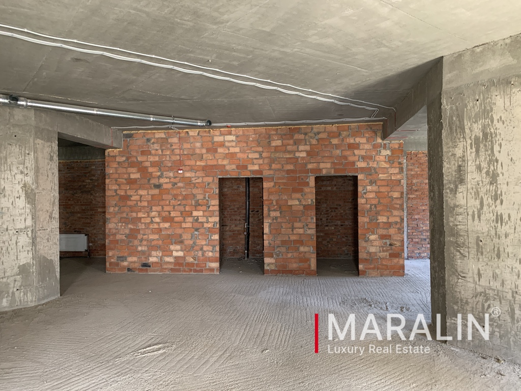 A free-use room
