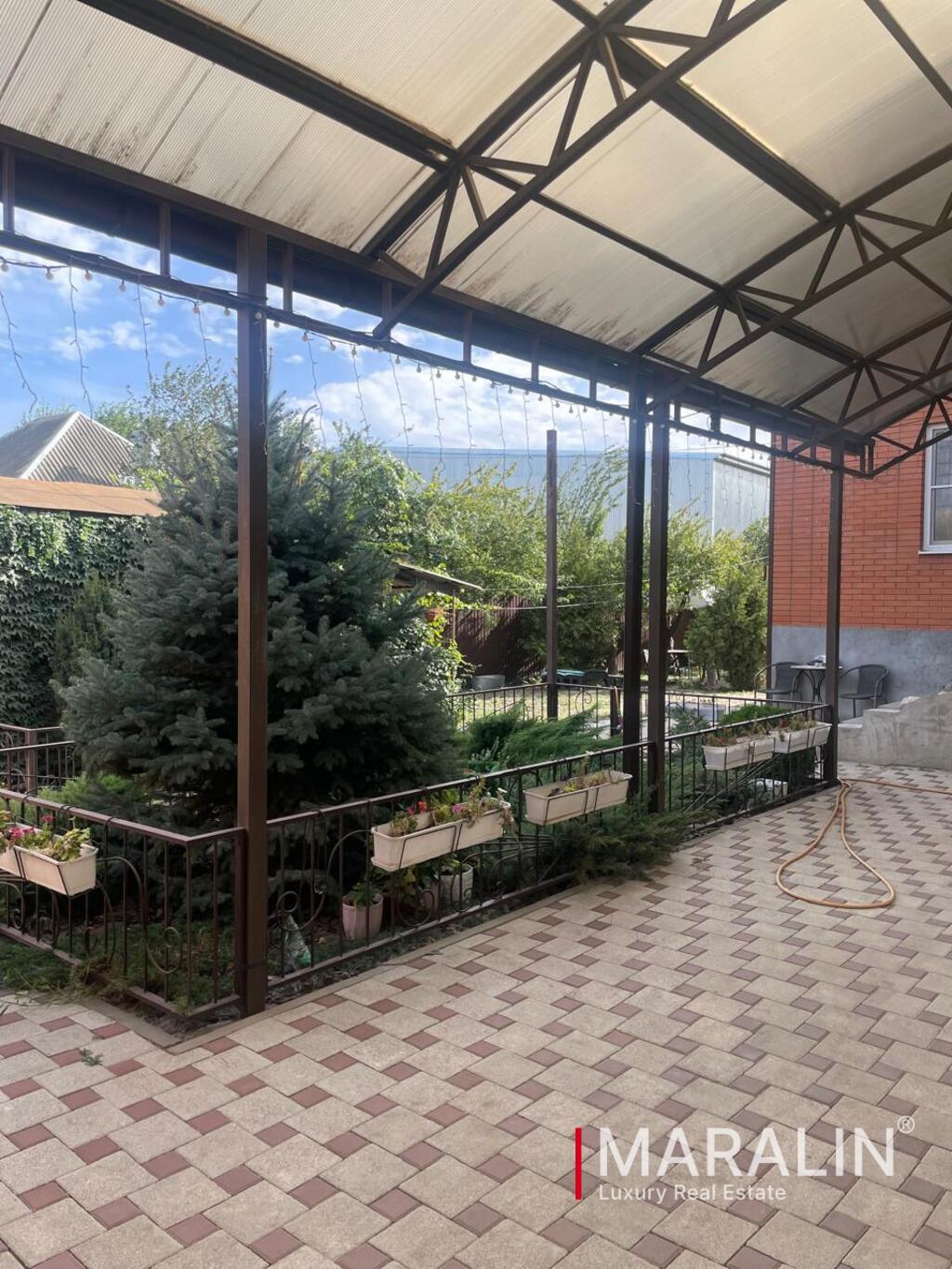 Дом на Западном