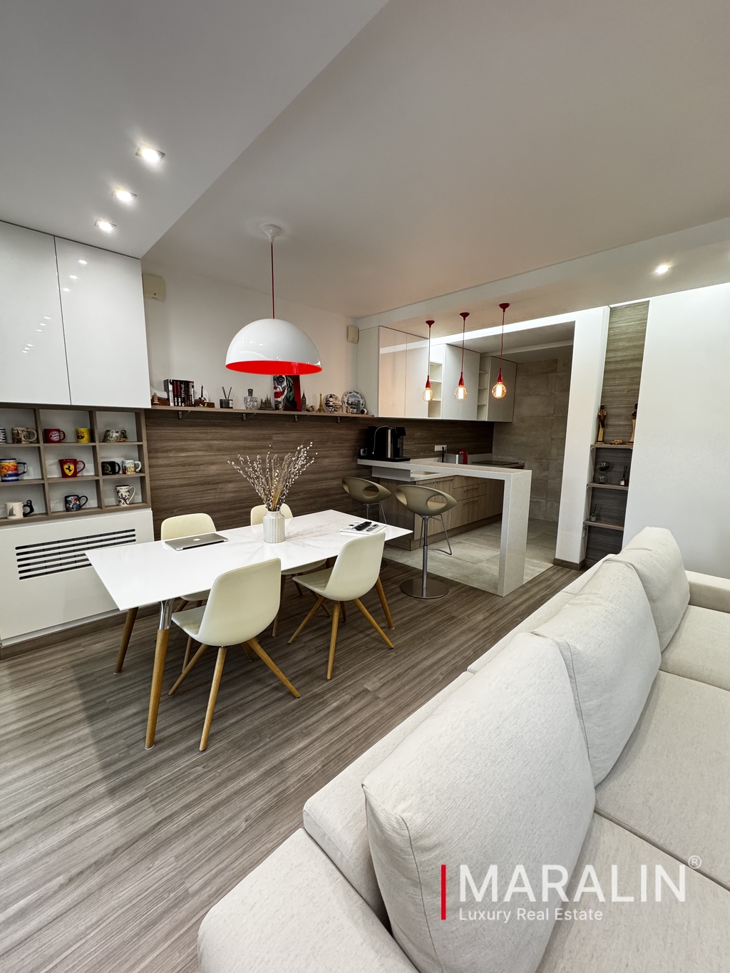 Продажа 2-комнатной квартиры, Ростов-на-Дону, 1-я Майская, 21