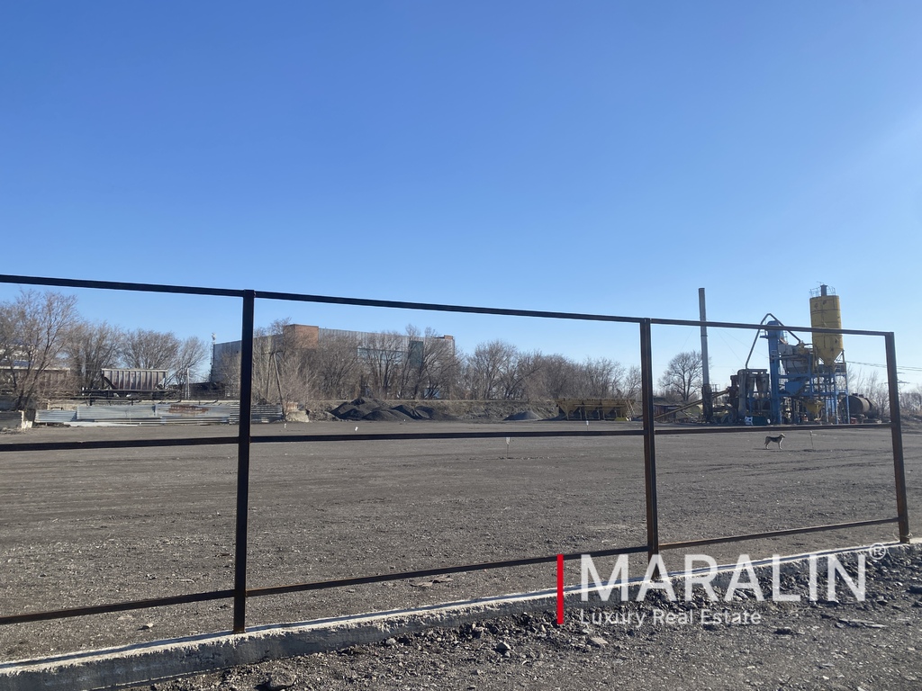 Аренда коммерческой недвижимости, 1м <sup>2</sup>, Ростов-на-Дону, Стачки, 257 