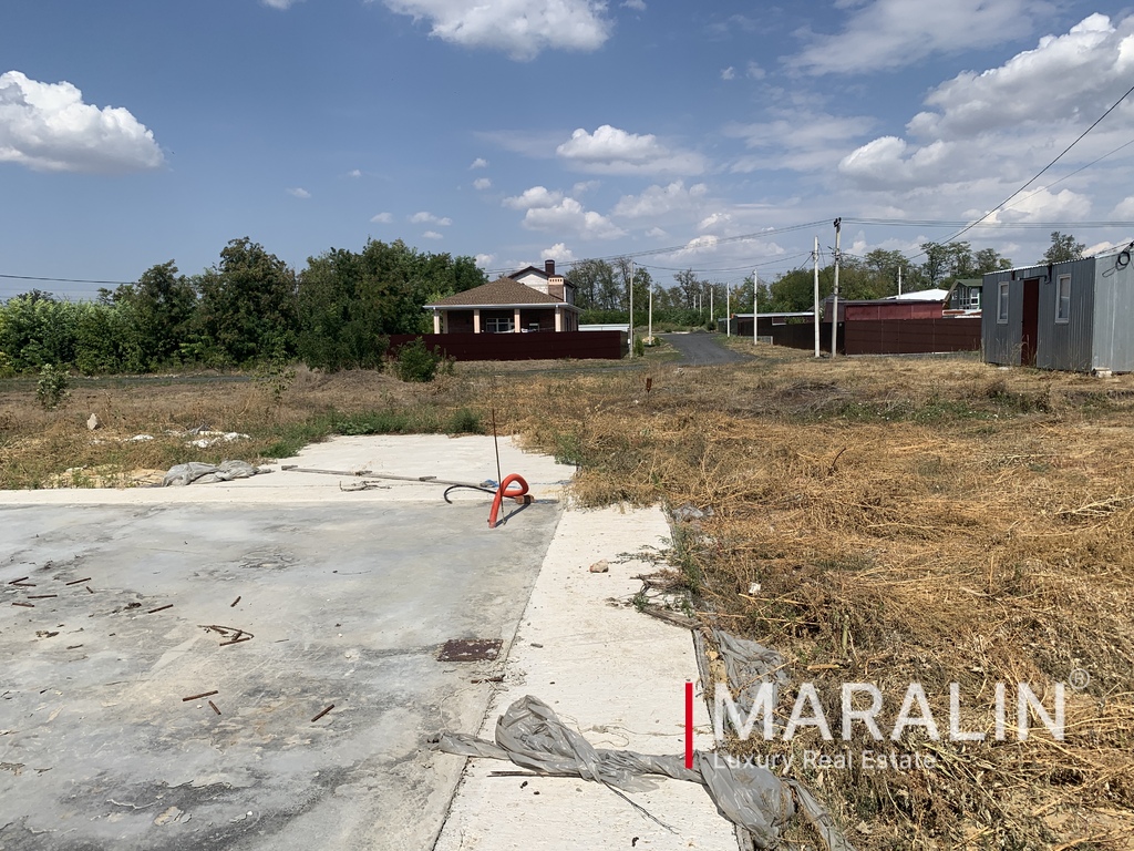 Участок под склад 