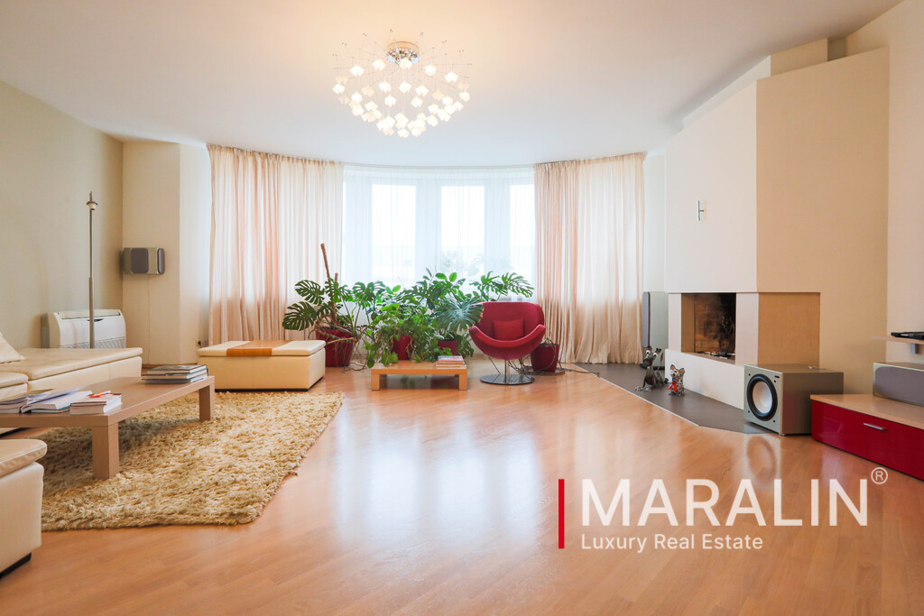 Продажа 5-комнатной квартиры, Ростов-на-Дону, Лермонтовская, 102