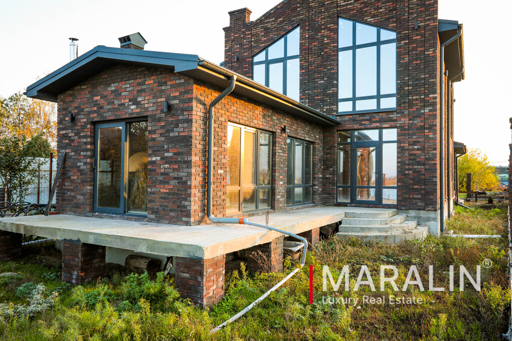 Вилла Койсуг 