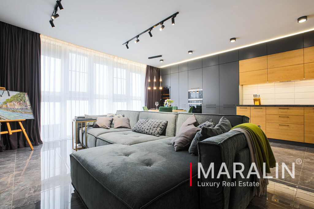 Продажа 2-комнатной квартиры, Ростов-на-Дону, Нижегородская, 31