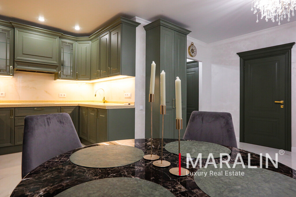 Продажа 2-комнатной квартиры, Ростов-на-Дону, 17-я линия, 3