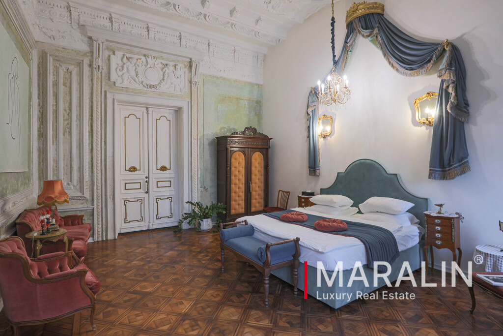 Для ценителей 