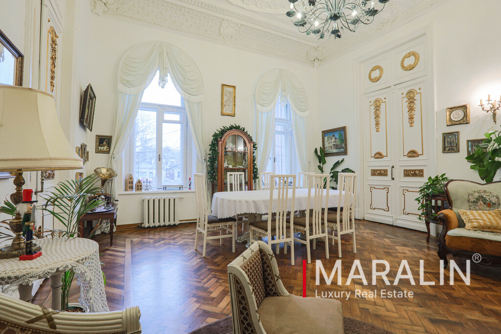 Для ценителей 