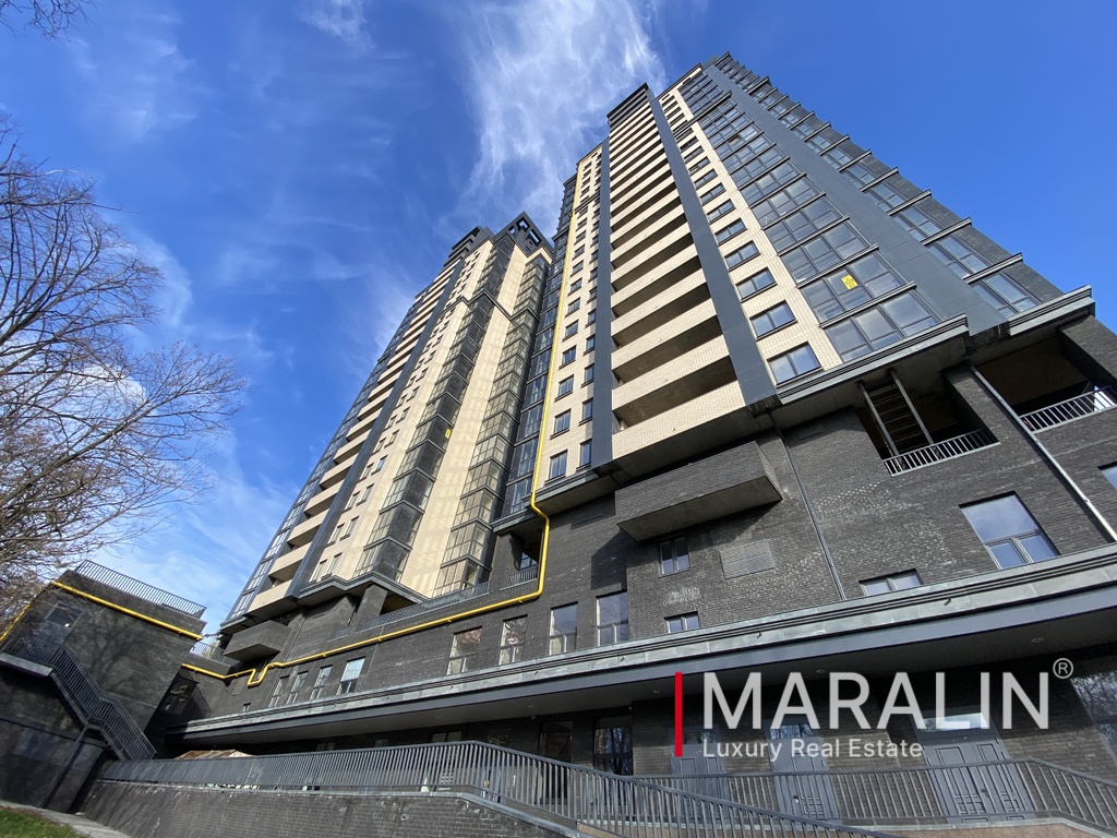 Продажа 5-комнатной квартиры, Ростов-на-Дону, Буденновский, 77