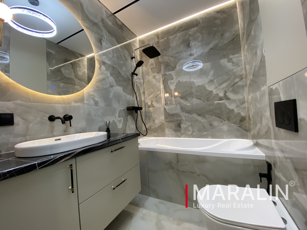 Квартира с ремонтом 