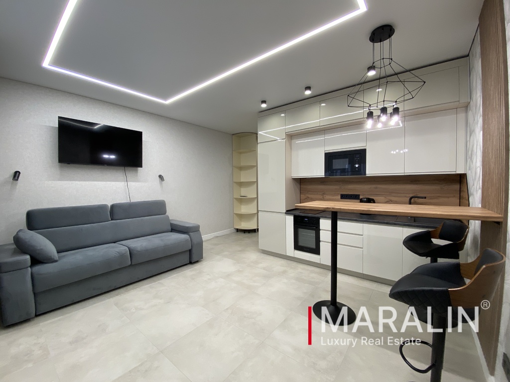 Студия с новым ремонтом 