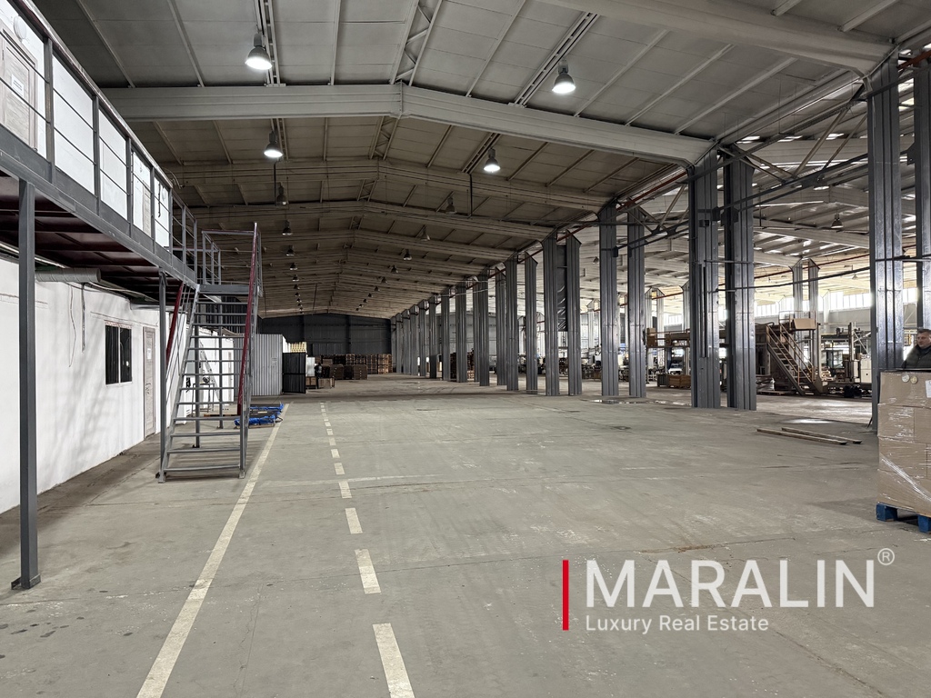 СКЛАД, РАСПРЕДЕЛИТЕЛЬНЫЙ ЦЕНТР