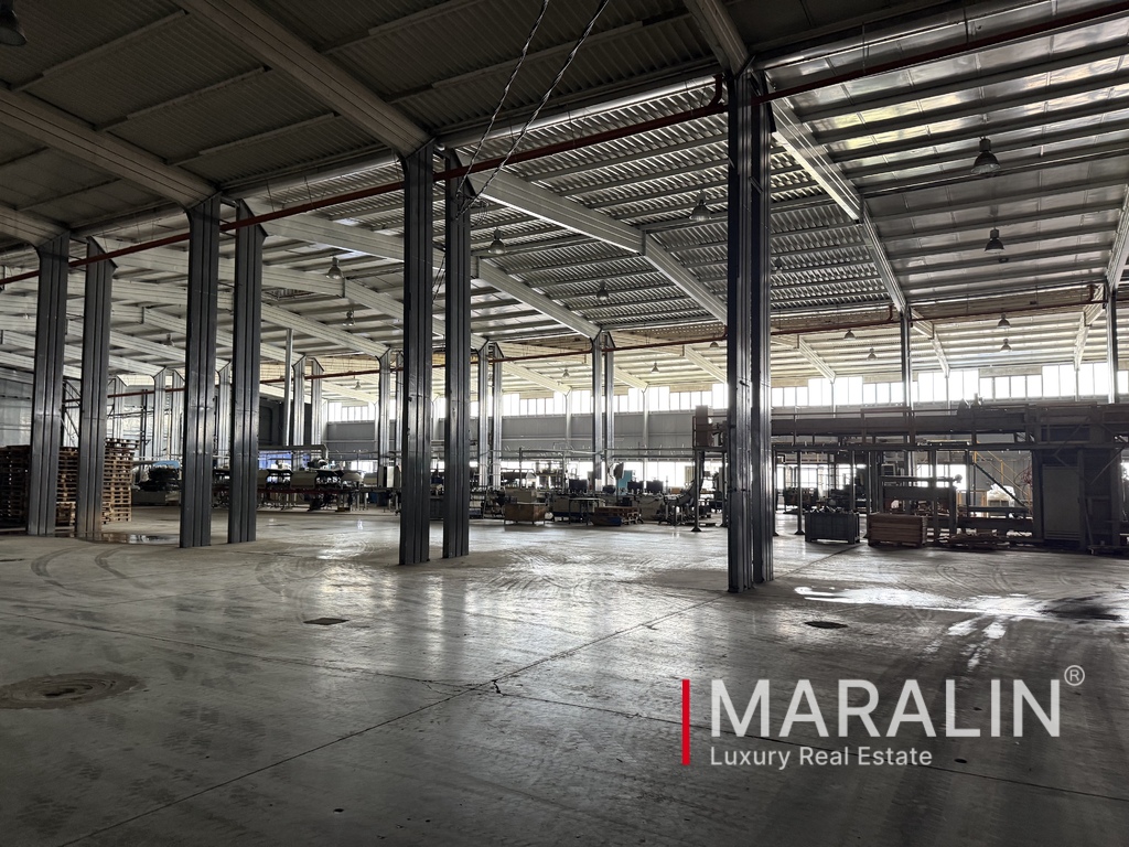 СКЛАД, РАСПРЕДЕЛИТЕЛЬНЫЙ ЦЕНТР