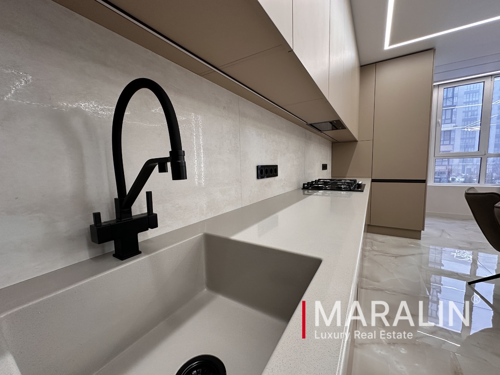 I rent a two-room apartment