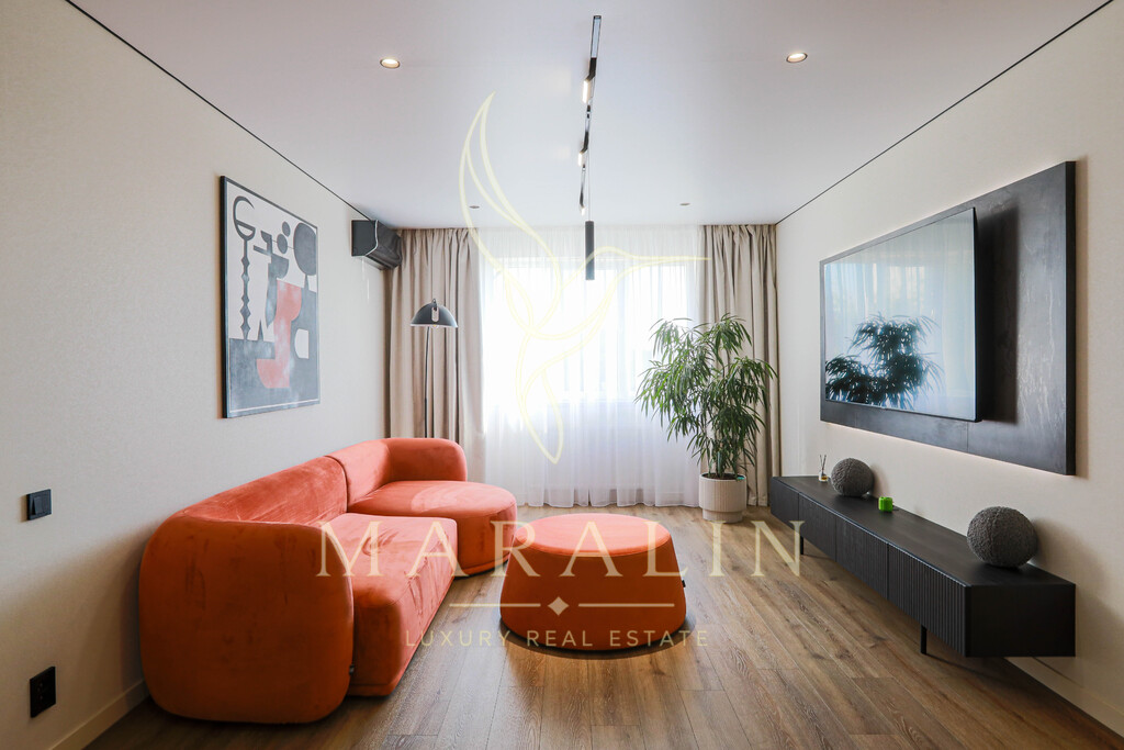 four-bedroom apartment