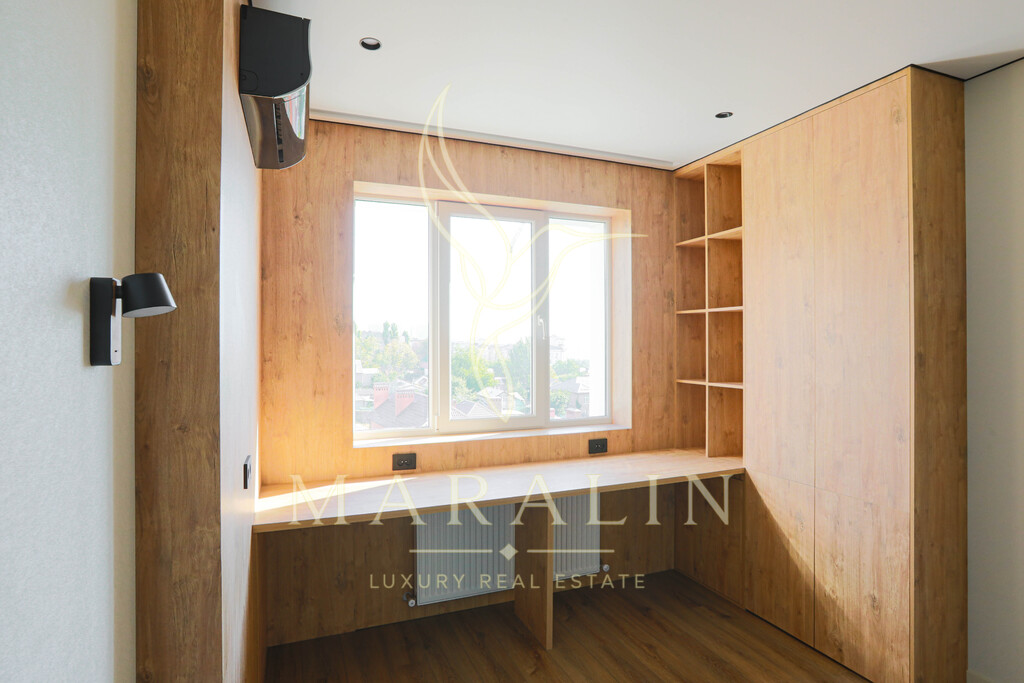 four-bedroom apartment