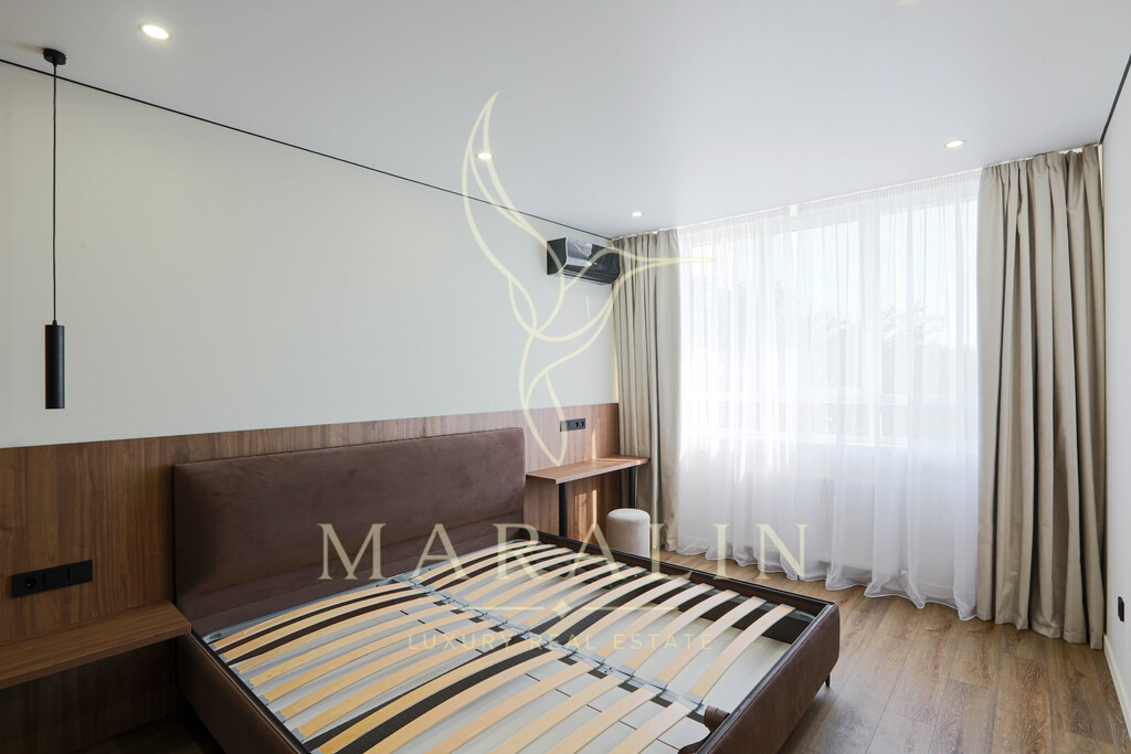 four-bedroom apartment