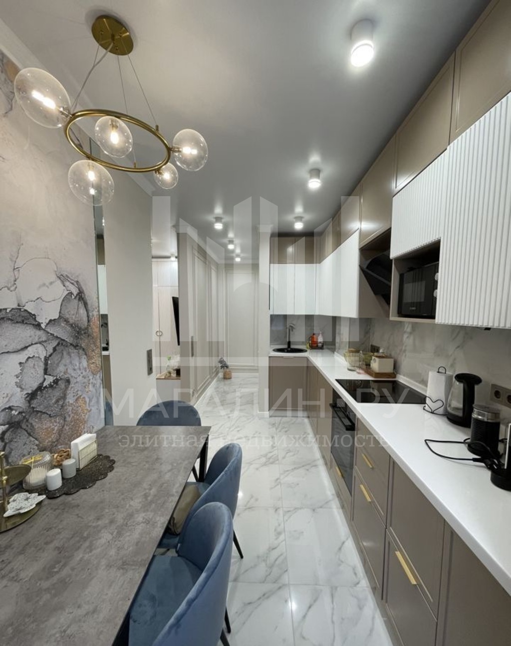 Apartment with design