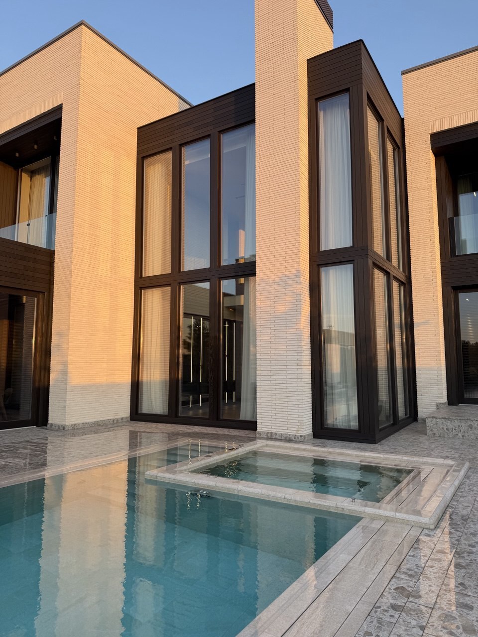 Вилла Резидент 