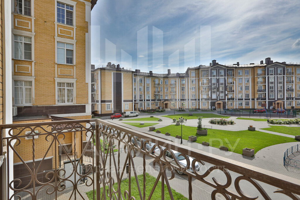 RC «Chekhov Square»